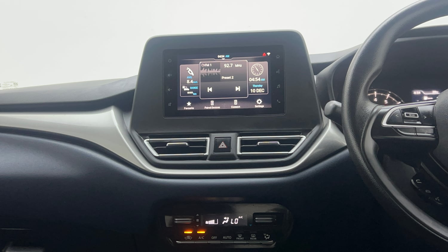 Used 2022 Maruti Suzuki Baleno Zeta MT Petrol Manual interior MUSIC SYSTEM & AC CONTROL VIEW