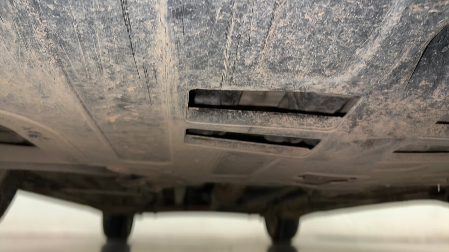 Used 2017 Hyundai Creta 1.6 SX Plus AT Petrol Petrol Automatic extra FRONT LEFT UNDERBODY VIEW