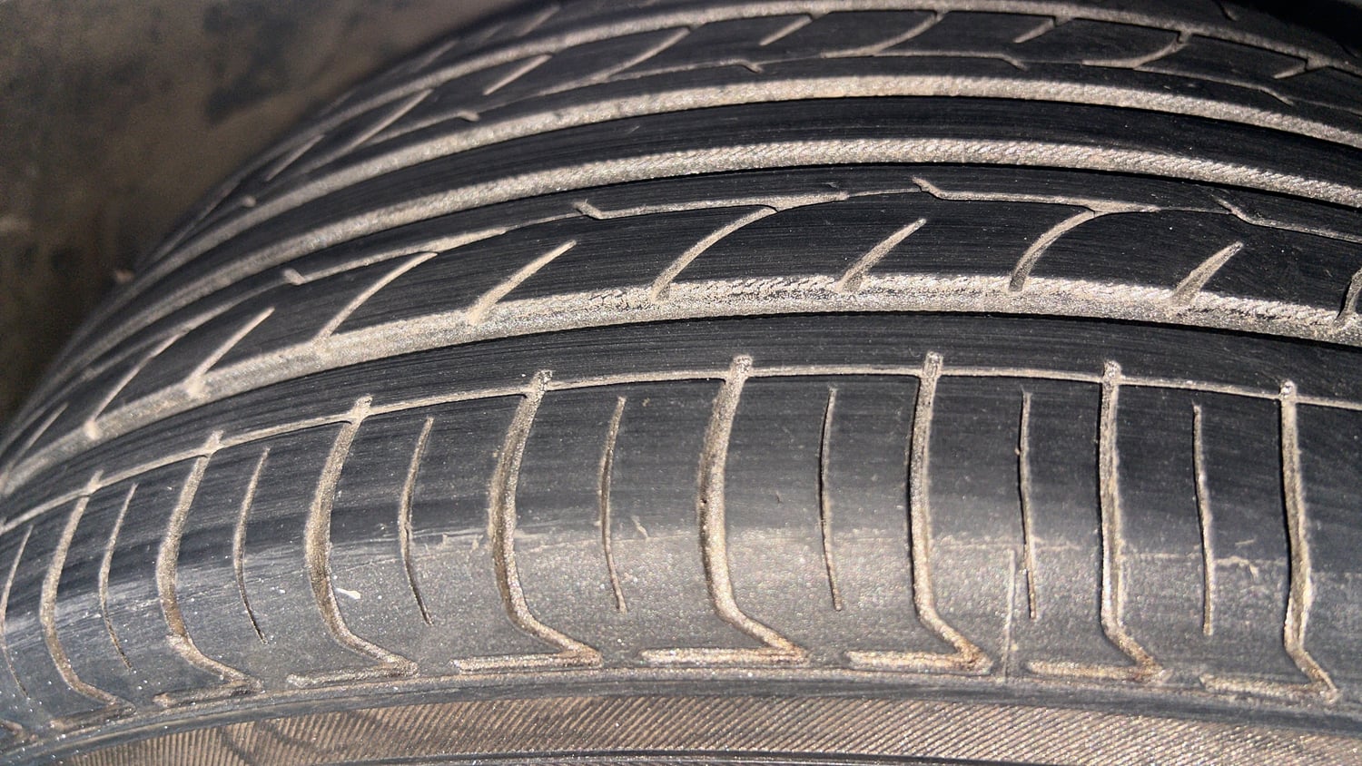 Used 2018 Honda Jazz V Petrol Petrol Manual tyres RIGHT FRONT TYRE TREAD VIEW