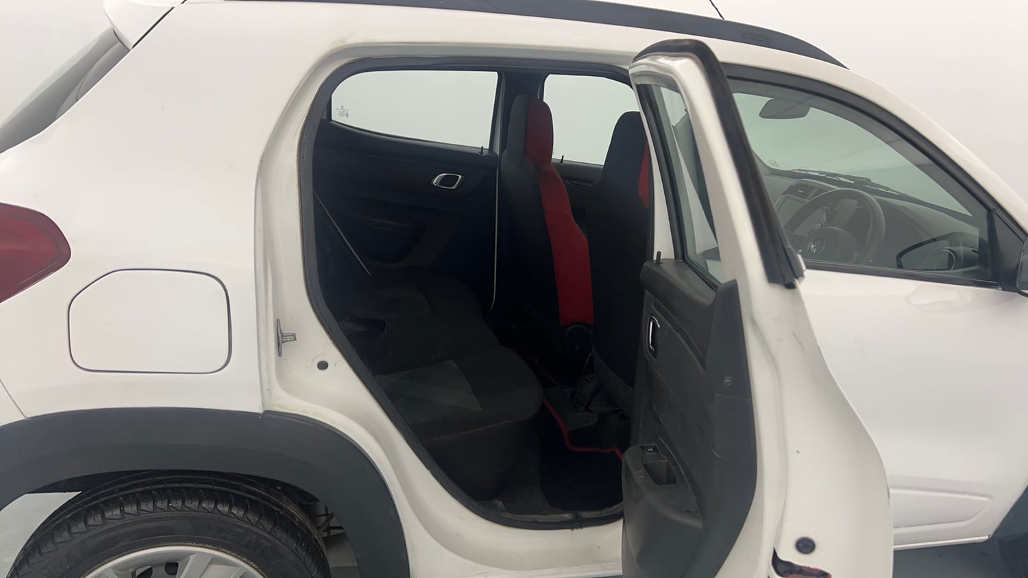 Used 2020 Renault Kwid 1.0 RXT Opt Petrol Manual interior RIGHT SIDE REAR DOOR CABIN VIEW
