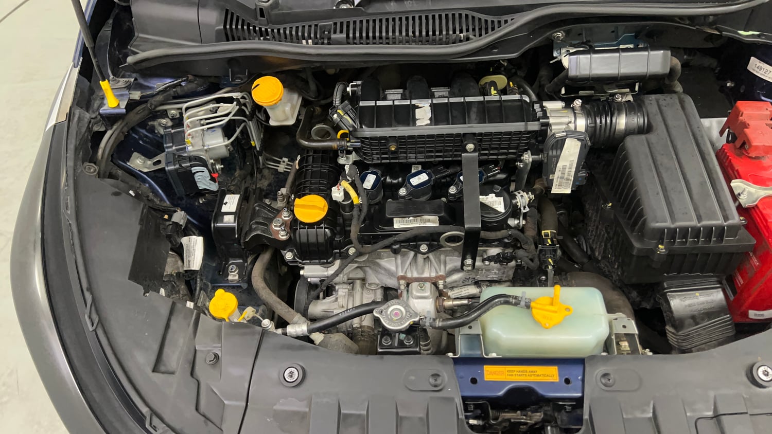 Used 2023 Tata Altroz XZA Petrol Petrol Automatic engine ENGINE RIGHT SIDE VIEW