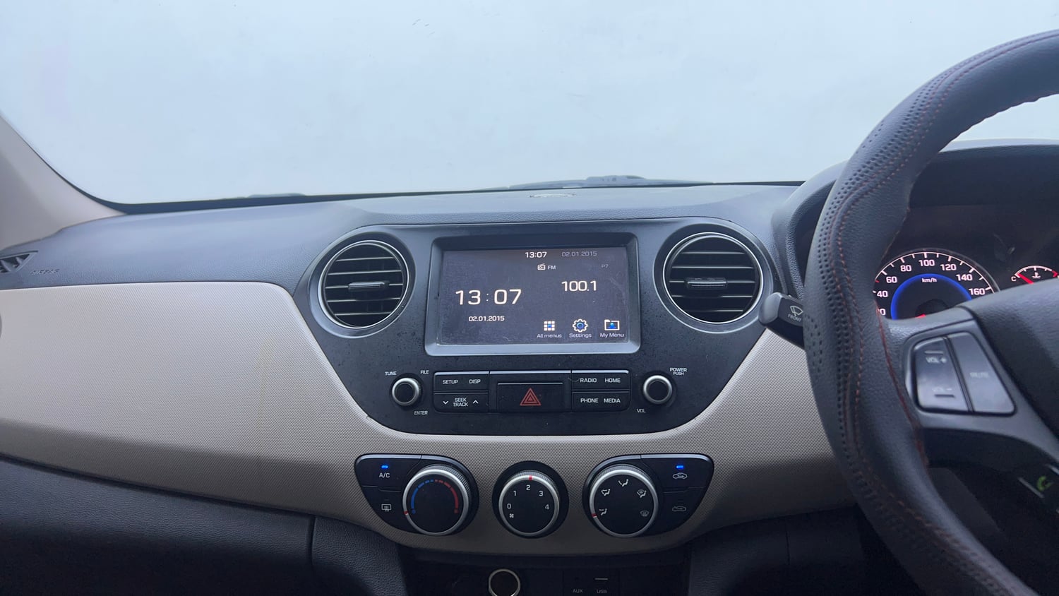 Used 2017 Hyundai Grand i10 Sportz (O) U2 1.2 CRDi Diesel Manual interior MUSIC SYSTEM & AC CONTROL VIEW