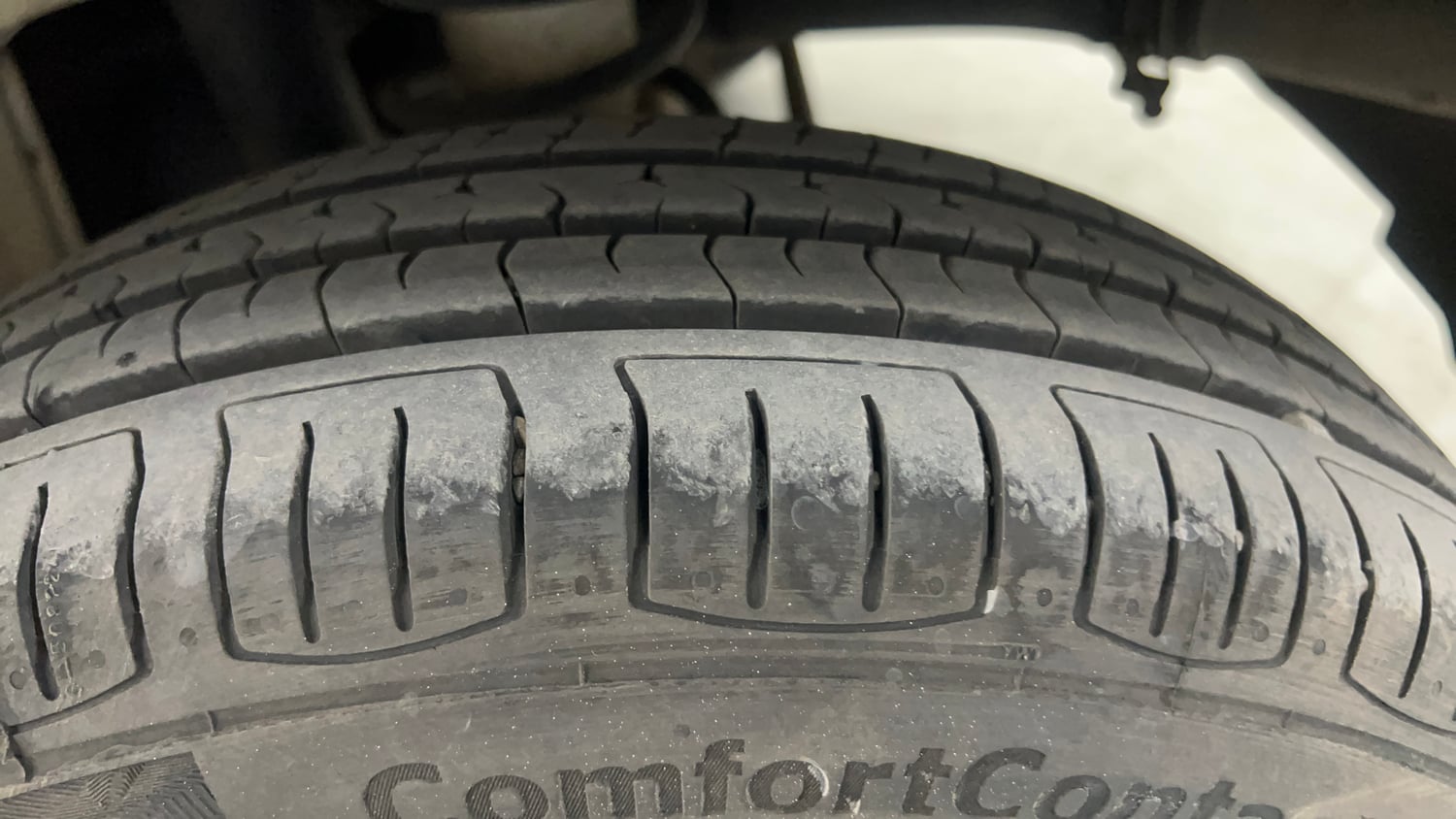 Used 2016 Maruti Suzuki Alto K10 VXi AMT Petrol Automatic tyres LEFT REAR TYRE TREAD VIEW