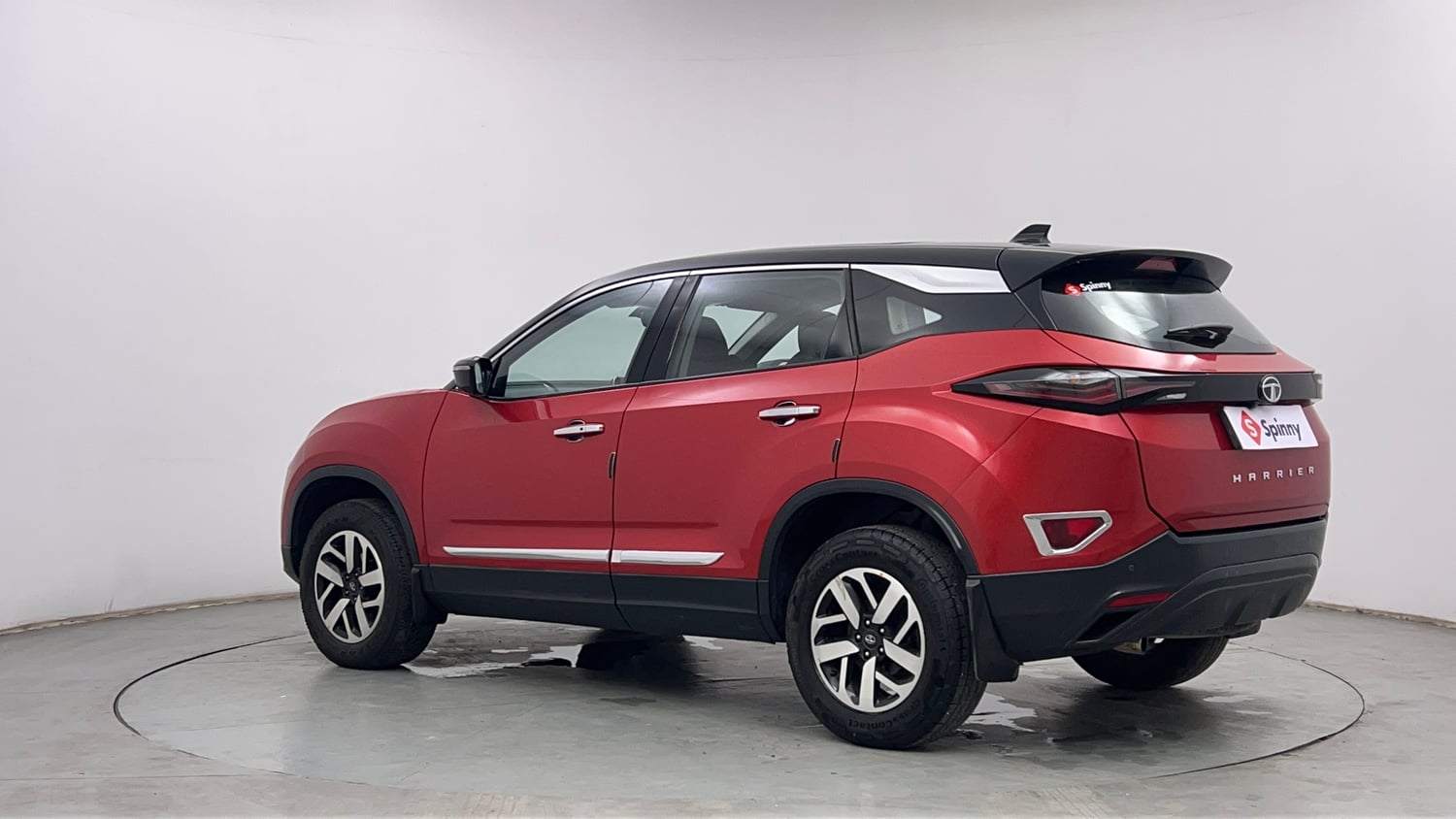 Used 2020 Tata Harrier XZA Plus Dual Tone Diesel Automatic exterior LEFT REAR CORNER VIEW