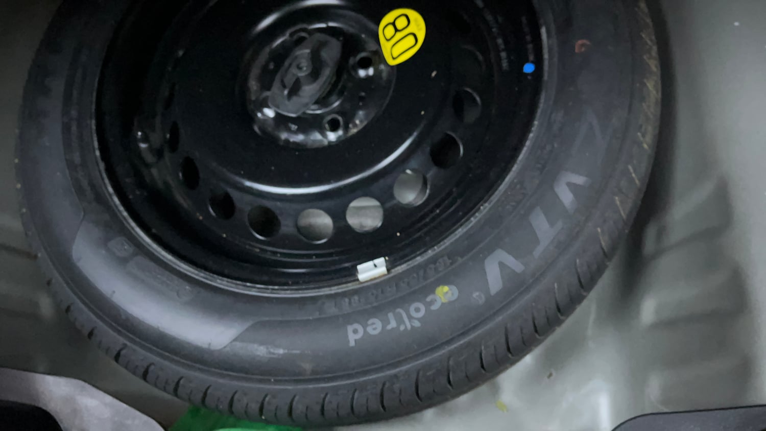 Used 2022 Maruti Suzuki Baleno Zeta Petrol Manual tyres SPARE TYRE VIEW