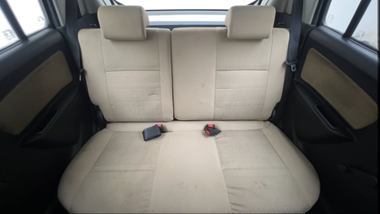 Used 2018 Maruti Suzuki Wagon R LXI CNG Cng Manual interior REAR SEAT CONDITION VIEW