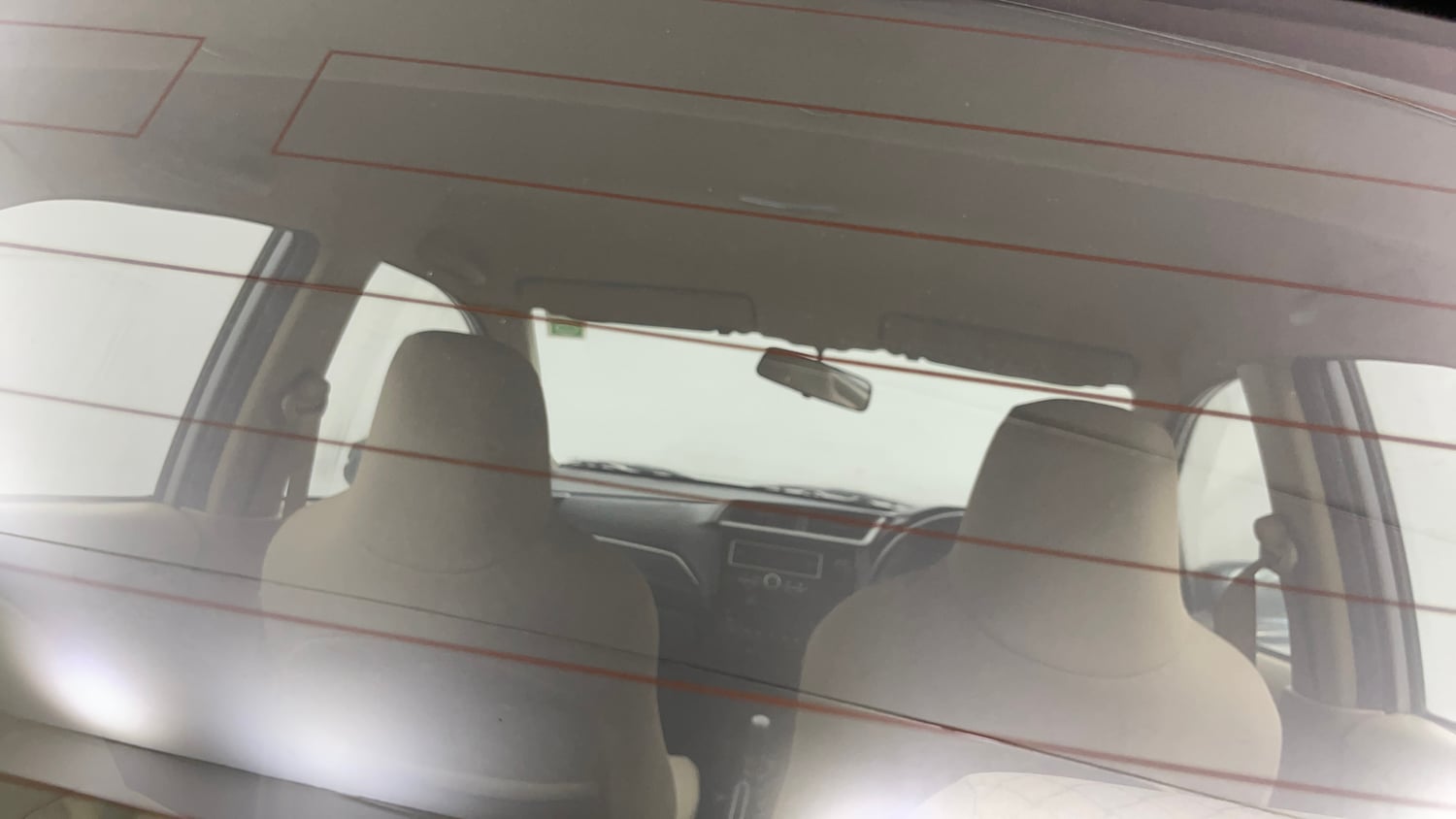 Used 2018 Honda Brio S MT Petrol Manual top_features Rear defogger