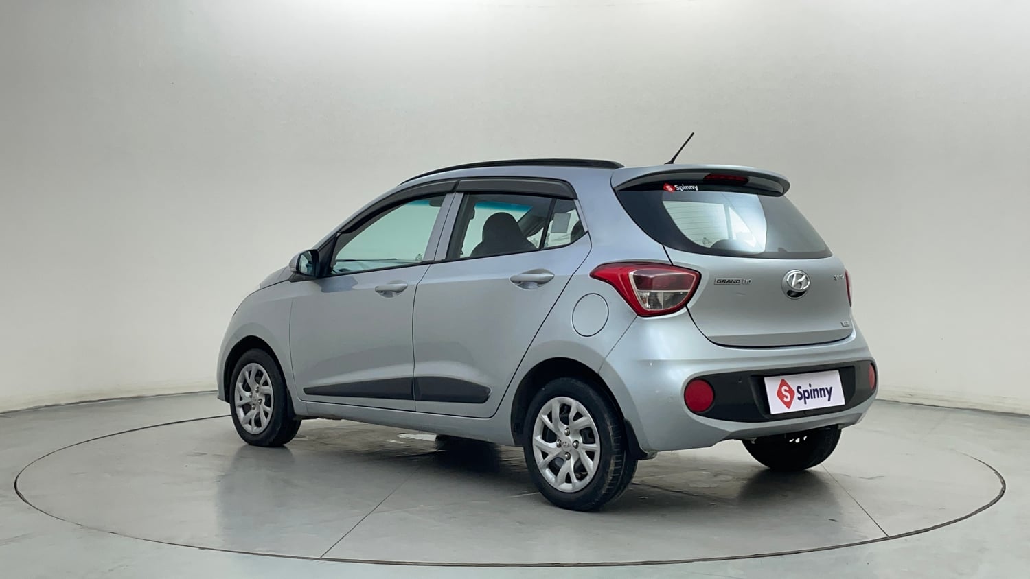 Used 2019 Hyundai Grand i10 Sportz 1.2 Kappa VTVT Petrol Manual exterior LEFT REAR CORNER VIEW