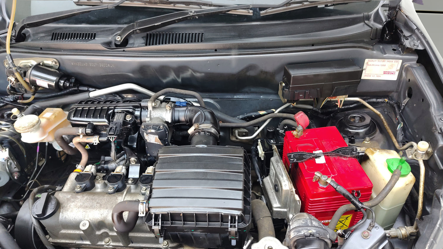 Used 2020 Maruti Suzuki Alto 800 LXi Petrol Manual engine ENGINE LEFT SIDE VIEW