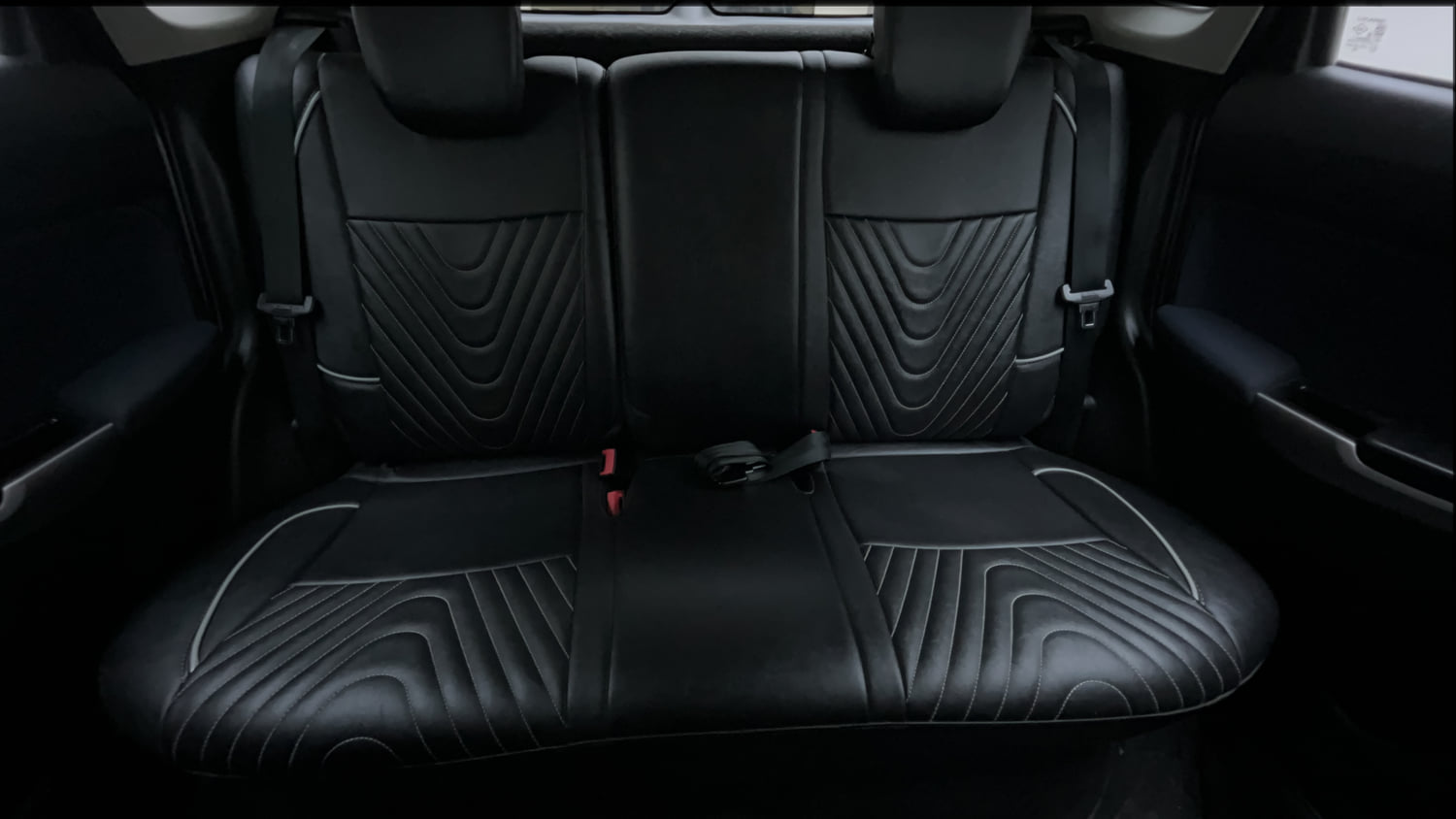 Used 2022 Maruti Suzuki Baleno Zeta Petrol Manual interior REAR SEAT CONDITION VIEW