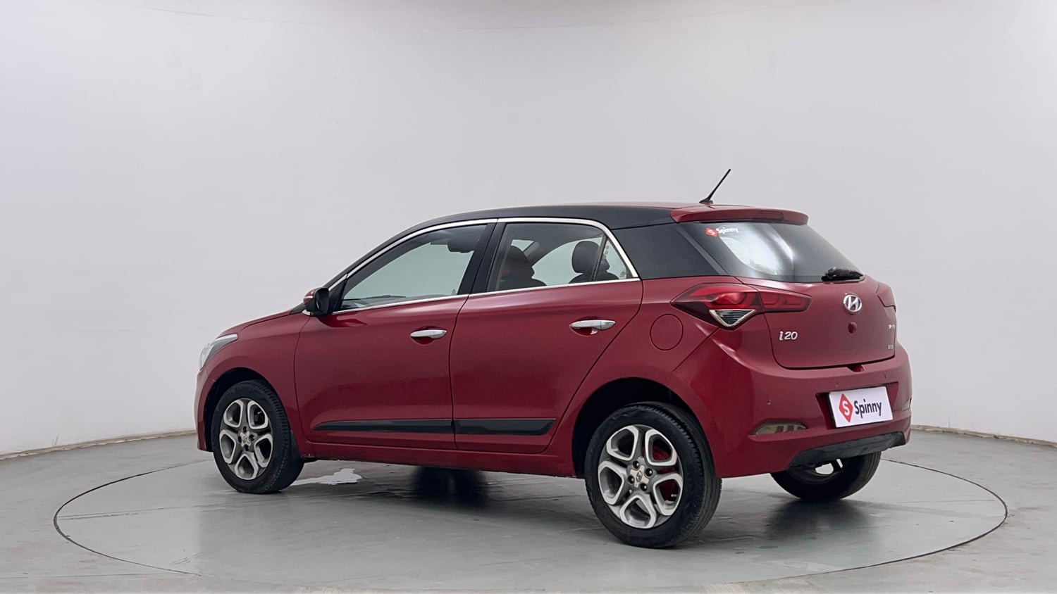Used 2015 Hyundai Elite i20 Asta 1.4 CRDI Diesel Manual exterior LEFT REAR CORNER VIEW
