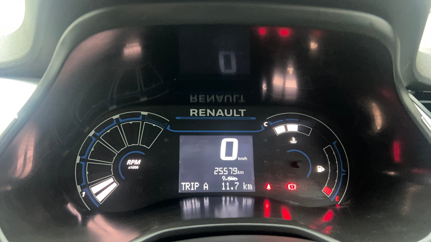 Used 2022 Renault Triber RXZ Petrol Manual interior CLUSTERMETER VIEW