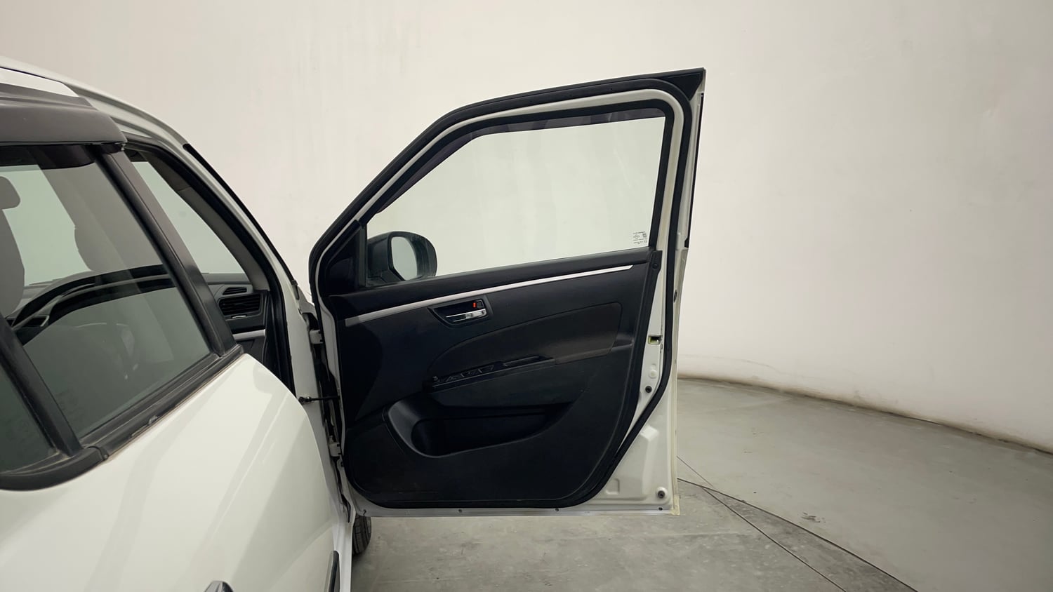 Used 2017 Maruti Suzuki Swift ZDi Diesel Manual interior RIGHT FRONT DOOR OPEN VIEW