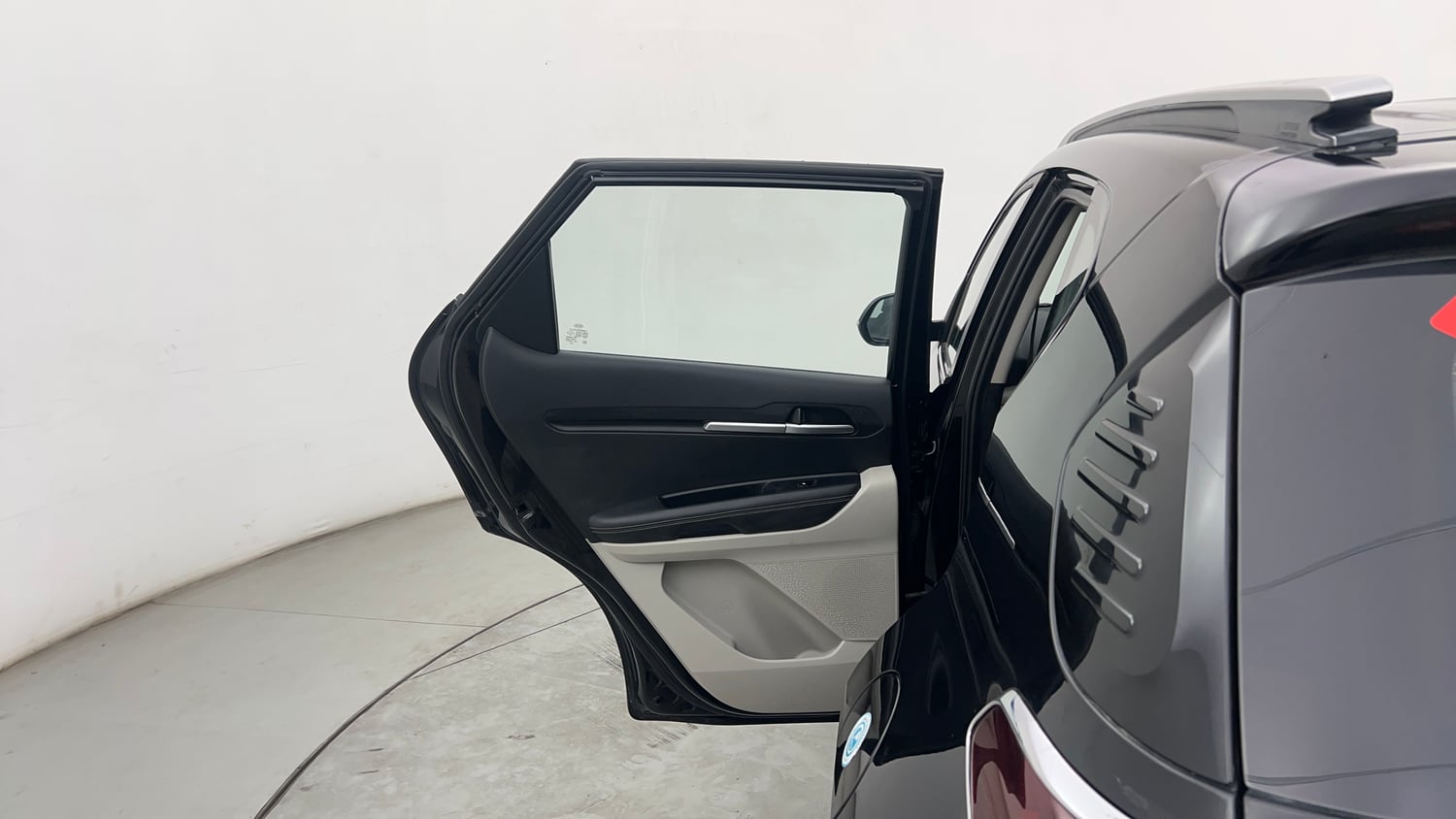 Used 2020 Kia Sonet HTX 1.0 iMT Petrol Manual interior LEFT REAR DOOR OPEN VIEW