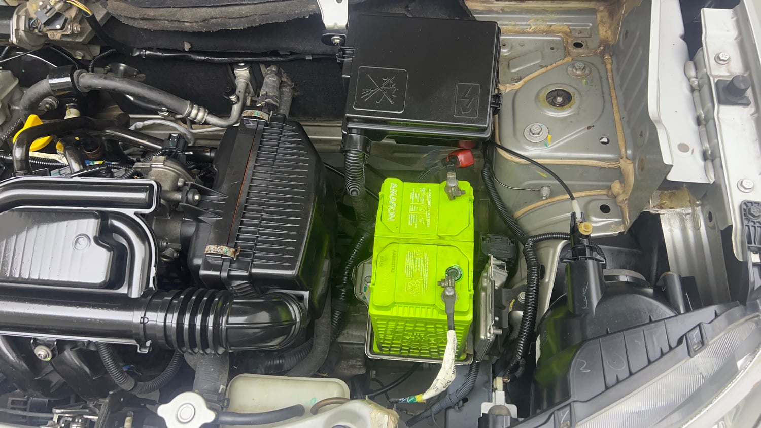Used 2016 Renault Kwid RXT Petrol Manual engine ENGINE LEFT SIDE VIEW