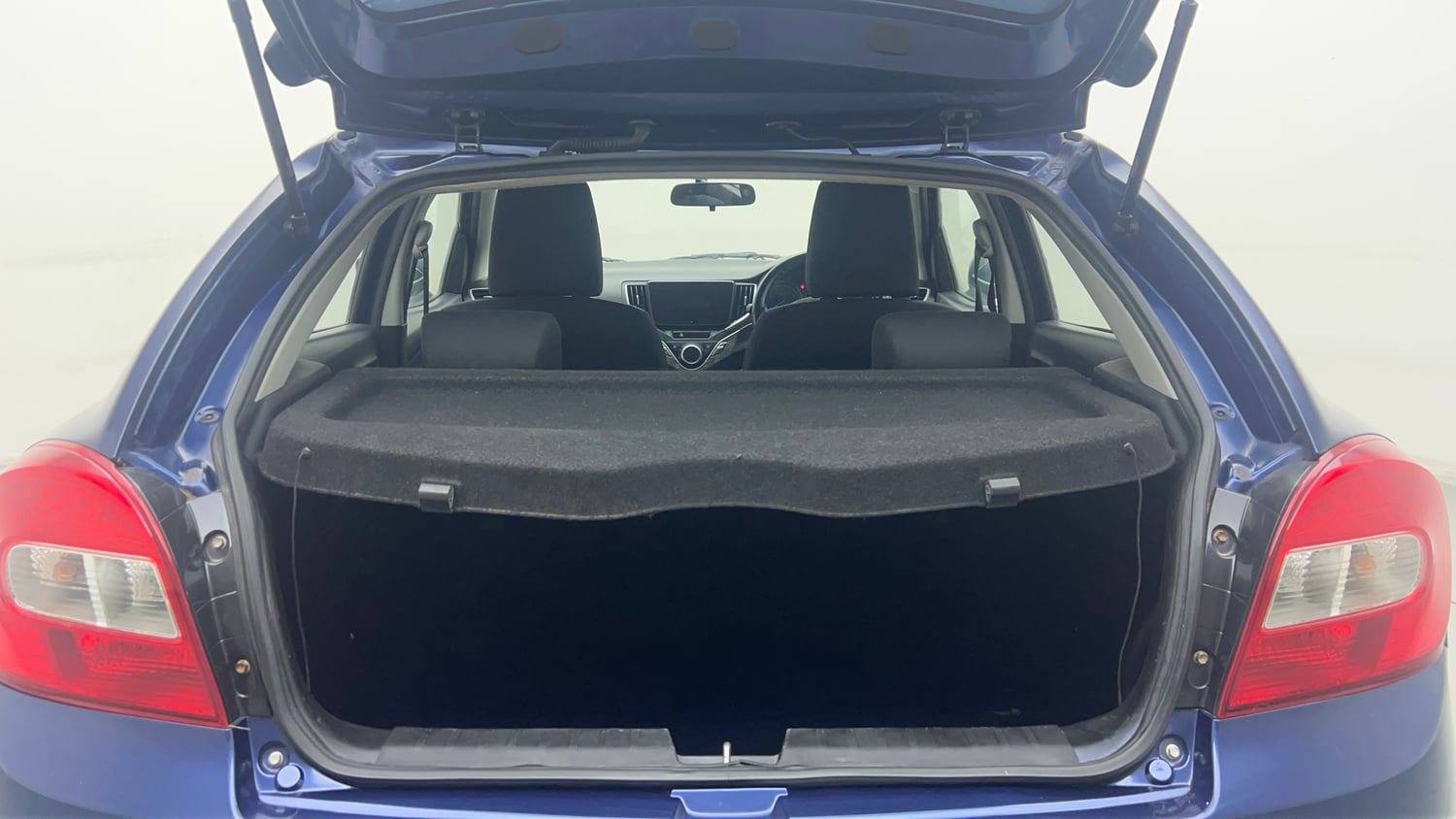 Used 2019 Maruti Suzuki Baleno Delta Petrol Manual interior DICKY INSIDE VIEW