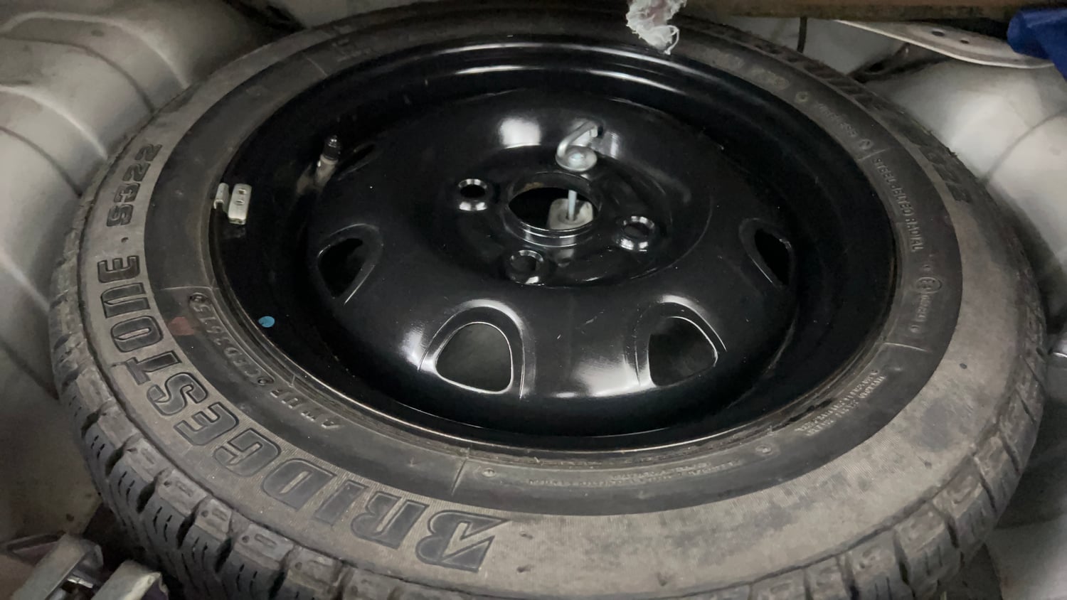 Used 2016 Maruti Suzuki Alto K10 VXi AMT Petrol Automatic tyres SPARE TYRE VIEW