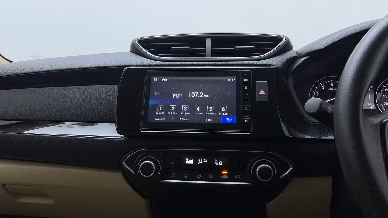 Used 2021 Honda Amaze 1.2 VX MT Petrol Petrol Manual top_features Integrated (in-dash) music system
