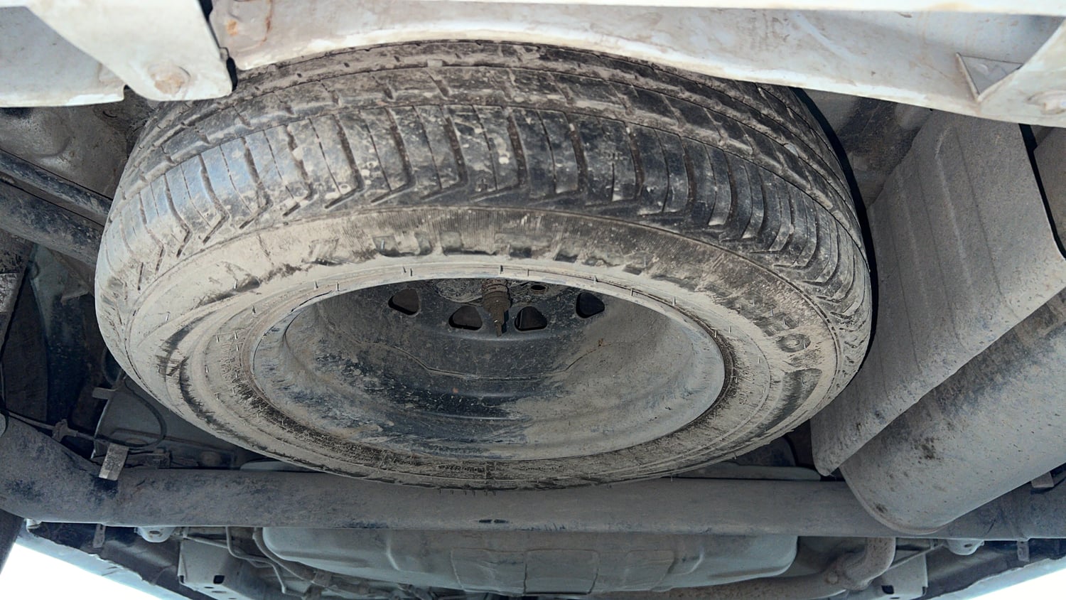 Used 2024 Tata Tiago XTA iCNG Cng Automatic tyres SPARE TYRE VIEW