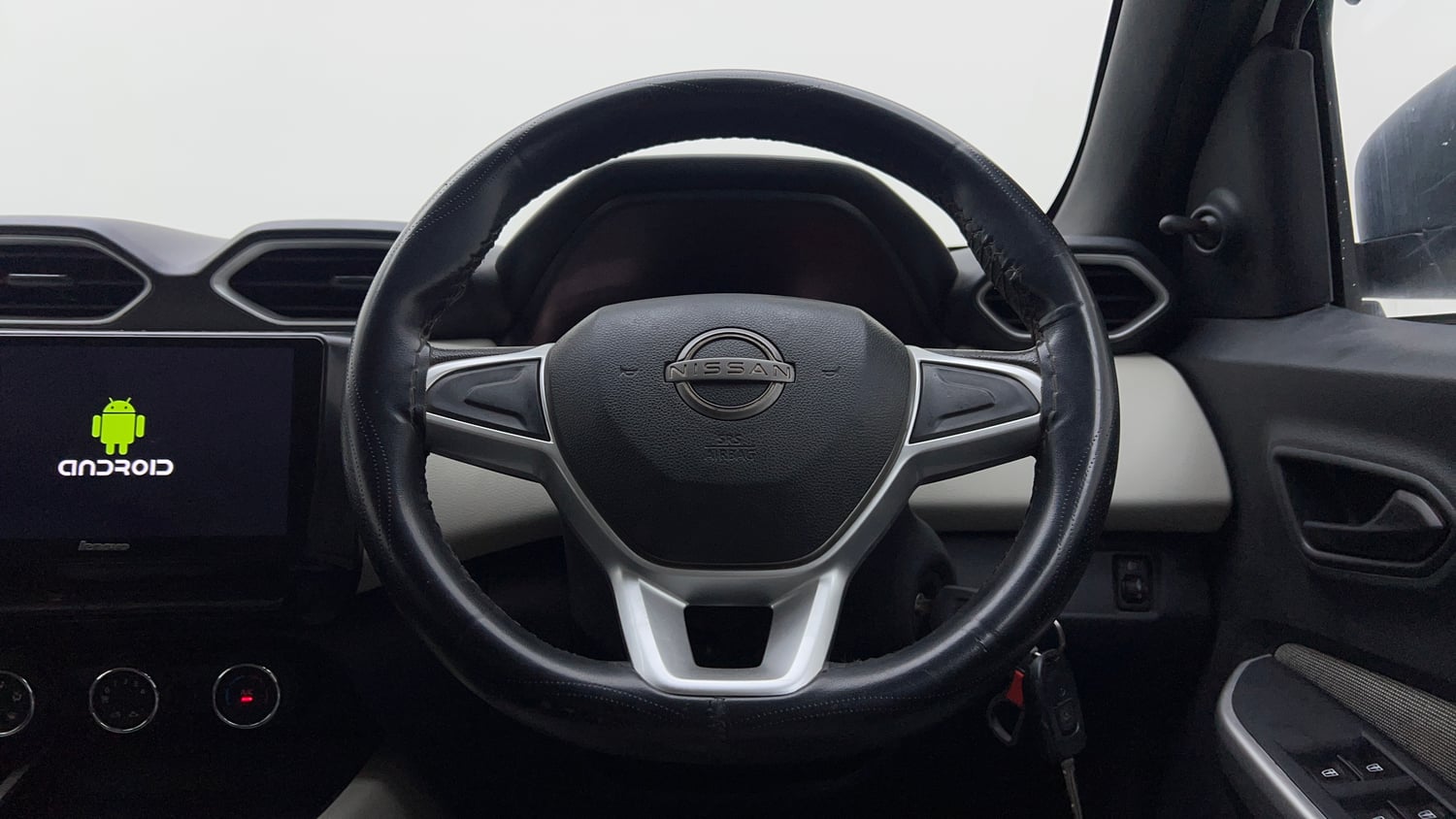 Used 2023 Nissan Magnite XE Petrol Manual interior STEERING VIEW
