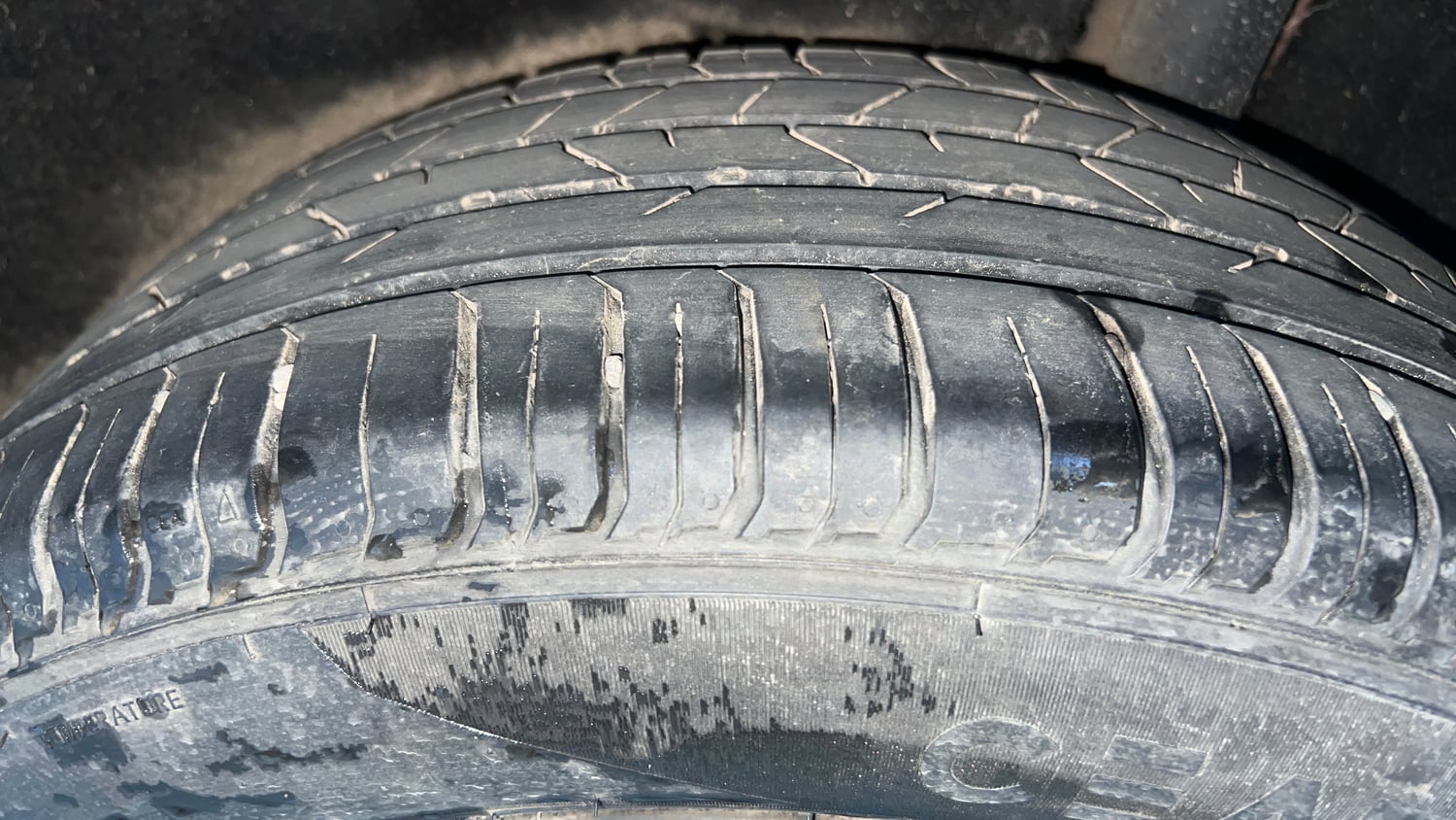 Used 2018 maruti-suzuki Vitara Brezza ZDi AGS Diesel Automatic tyres LEFT REAR TYRE TREAD VIEW