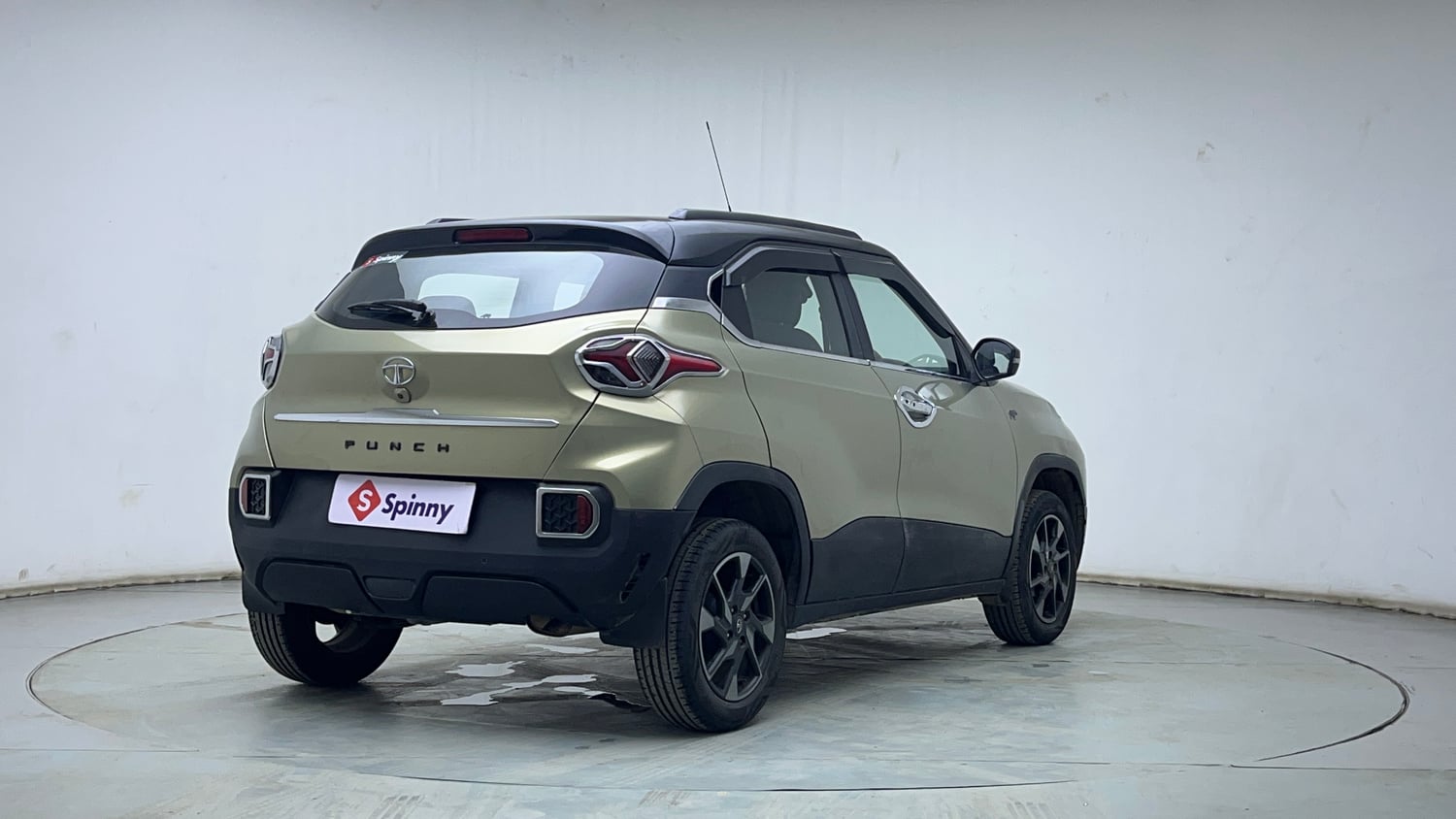 Used 2022 Tata Punch Kaziranga Creative AMT Petrol Automatic exterior RIGHT REAR CORNER VIEW