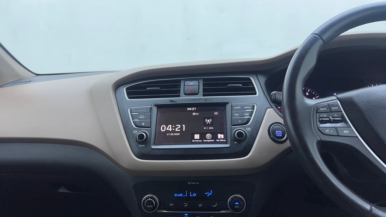 Used 2018 Hyundai Elite i20 Asta 1.2 (O) Petrol Manual interior MUSIC SYSTEM & AC CONTROL VIEW