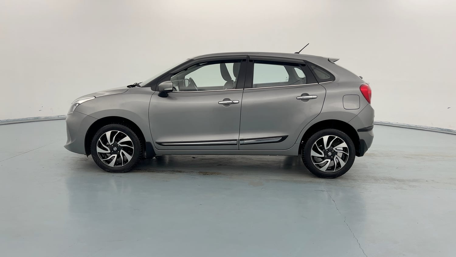 Used 2021 Maruti Suzuki Baleno Zeta Petrol Manual exterior LEFT SIDE VIEW