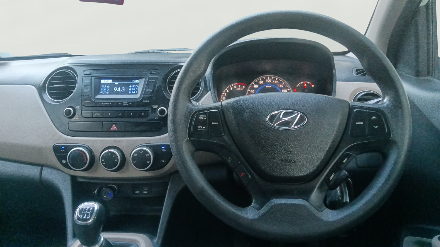 Used 2016 Hyundai Grand i10 Sportz 1.2 Kappa VTVT Petrol Manual interior STEERING VIEW