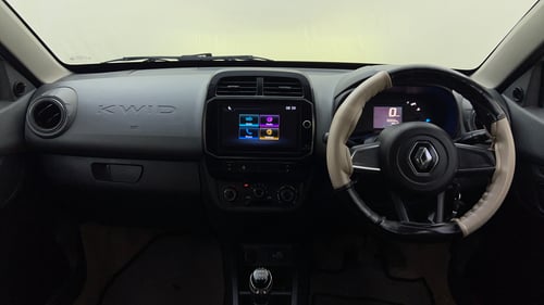 Used 2020 Renault Kwid 1.0 RXT Petrol Manual interior DASHBOARD VIEW