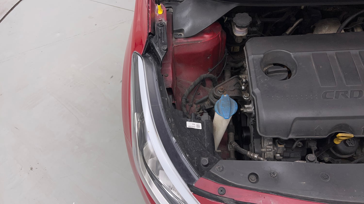Used 2015 Hyundai Elite i20 Asta 1.4 CRDI Diesel Manual engine ENGINE RIGHT SIDE VIEW