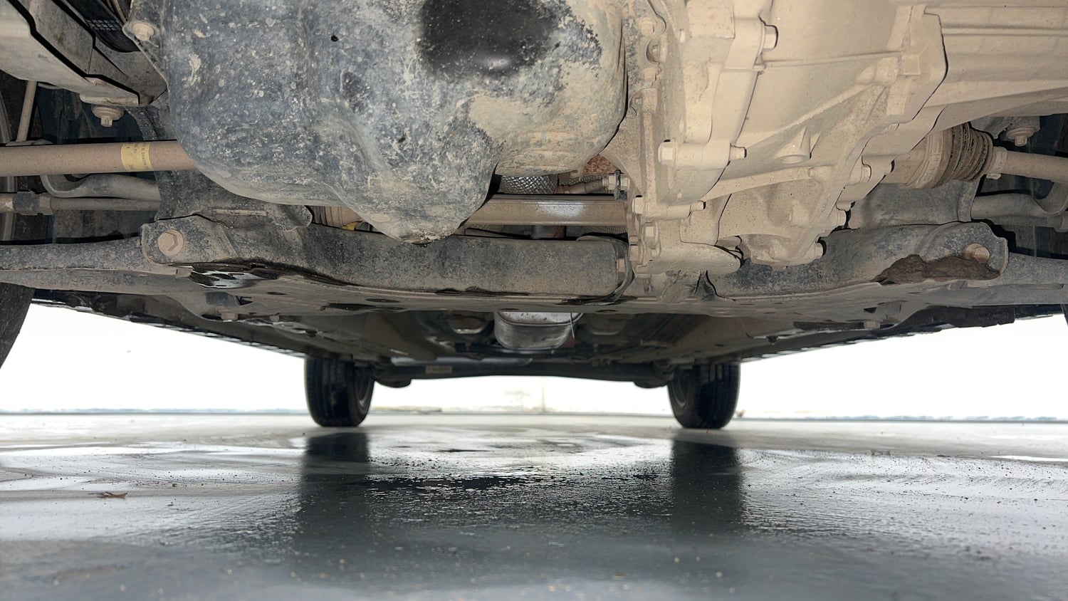 Used 2020 Ford Freestyle Titanium Plus 1.2 Ti-VCT Petrol Manual extra FRONT LEFT UNDERBODY VIEW