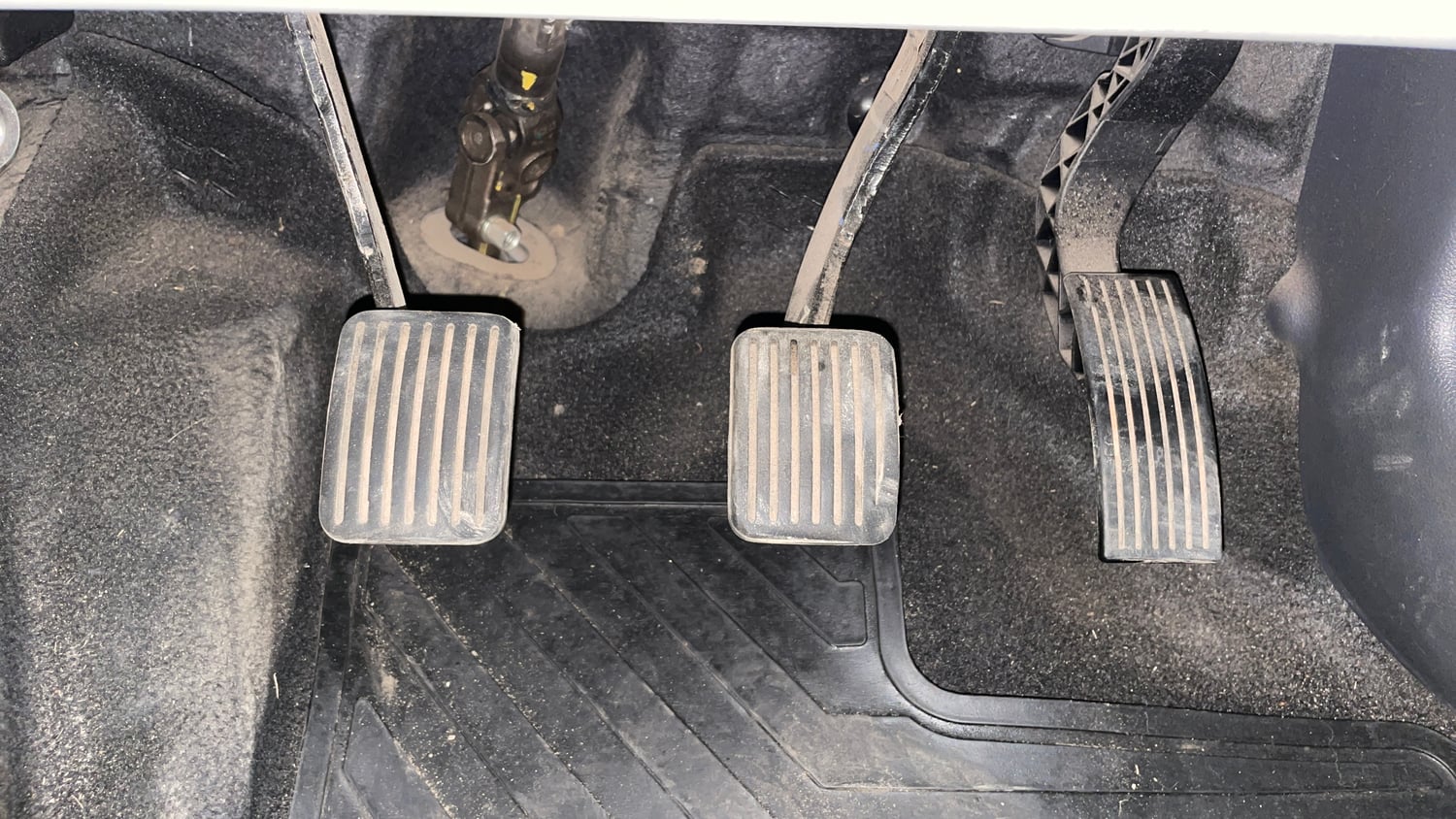 Used 2022 Hyundai Aura SX 1.2 Petrol Petrol Manual interior PEDALS VIEW