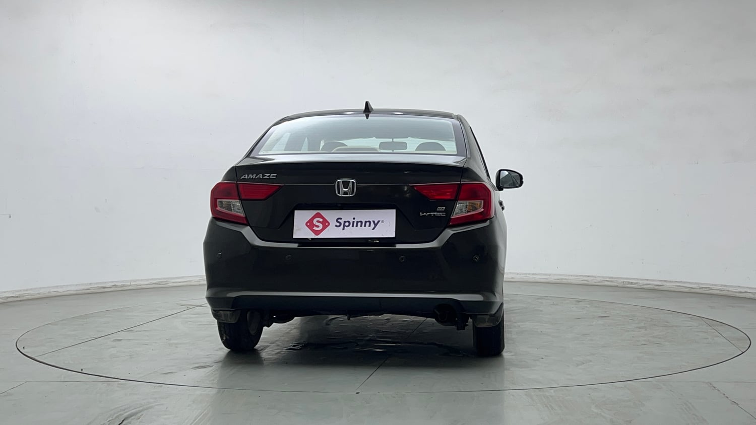 Used 2021 Honda Amaze 1.2 VX MT Petrol Petrol Manual exterior BACK VIEW