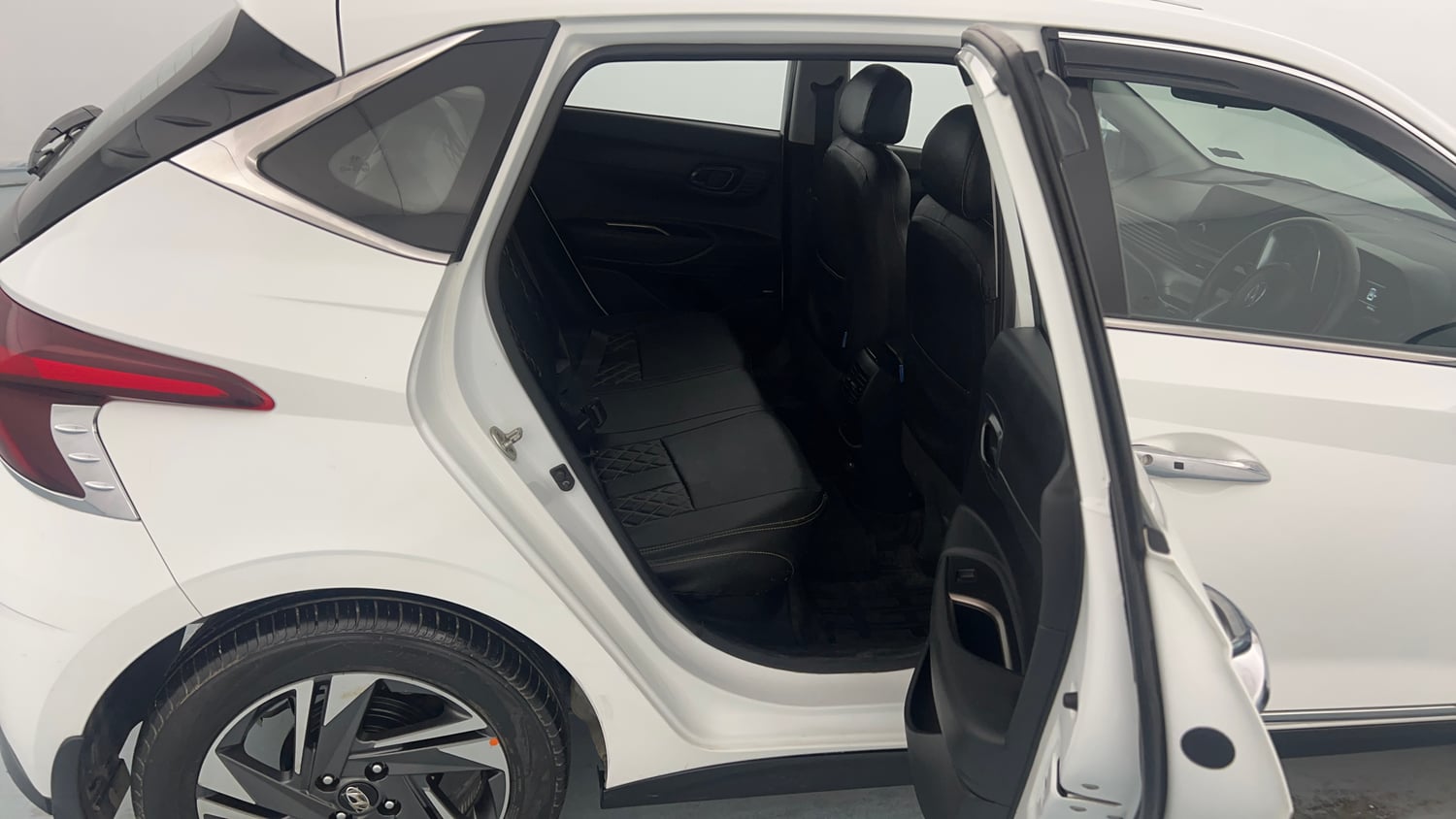 Used 2022 Hyundai i20 Asta 1.2 MT Petrol Manual interior RIGHT SIDE REAR DOOR CABIN VIEW