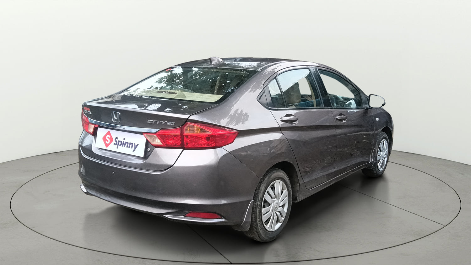 Used 2015 Honda City SV Petrol Manual exterior RIGHT REAR CORNER VIEW