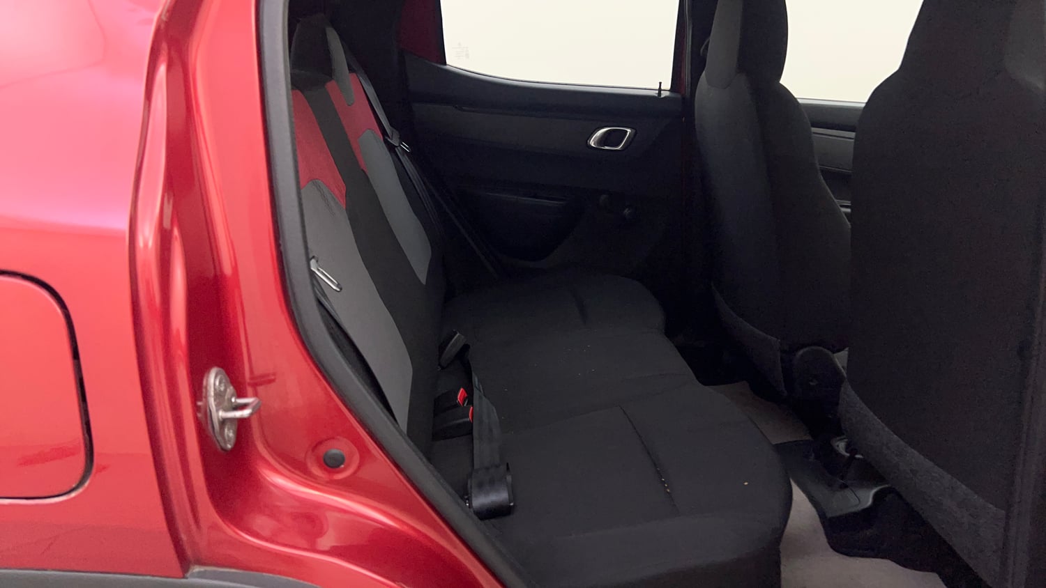 Used 2018 Renault Kwid 1.0 RXT Petrol Manual interior RIGHT SIDE REAR DOOR CABIN VIEW