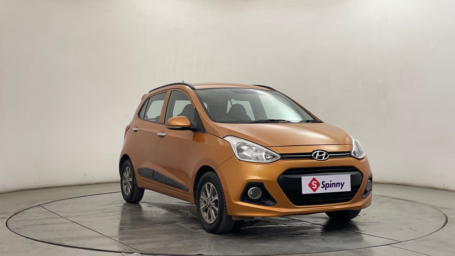 Used 2014 Hyundai Grand i10 Asta 1.2 Kappa VTVT Petrol Manual exterior RIGHT FRONT CORNER VIEW