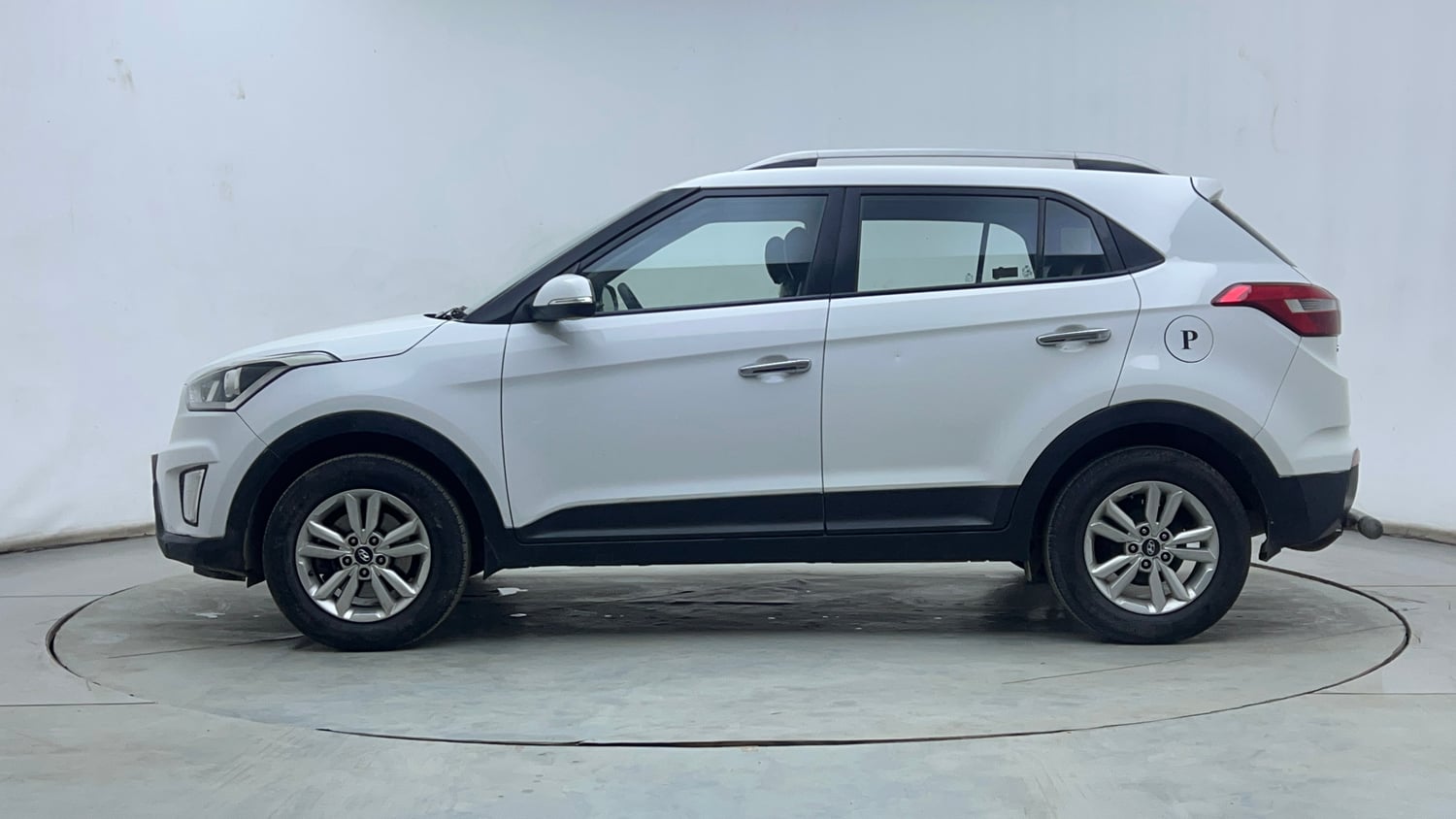 Used 2017 Hyundai Creta 1.6 SX Plus Petrol Petrol Manual exterior LEFT SIDE VIEW