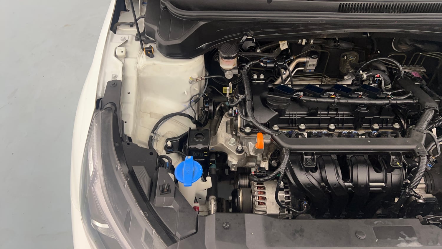 Used 2022 Hyundai i20 Asta 1.2 MT Petrol Manual engine ENGINE RIGHT SIDE VIEW