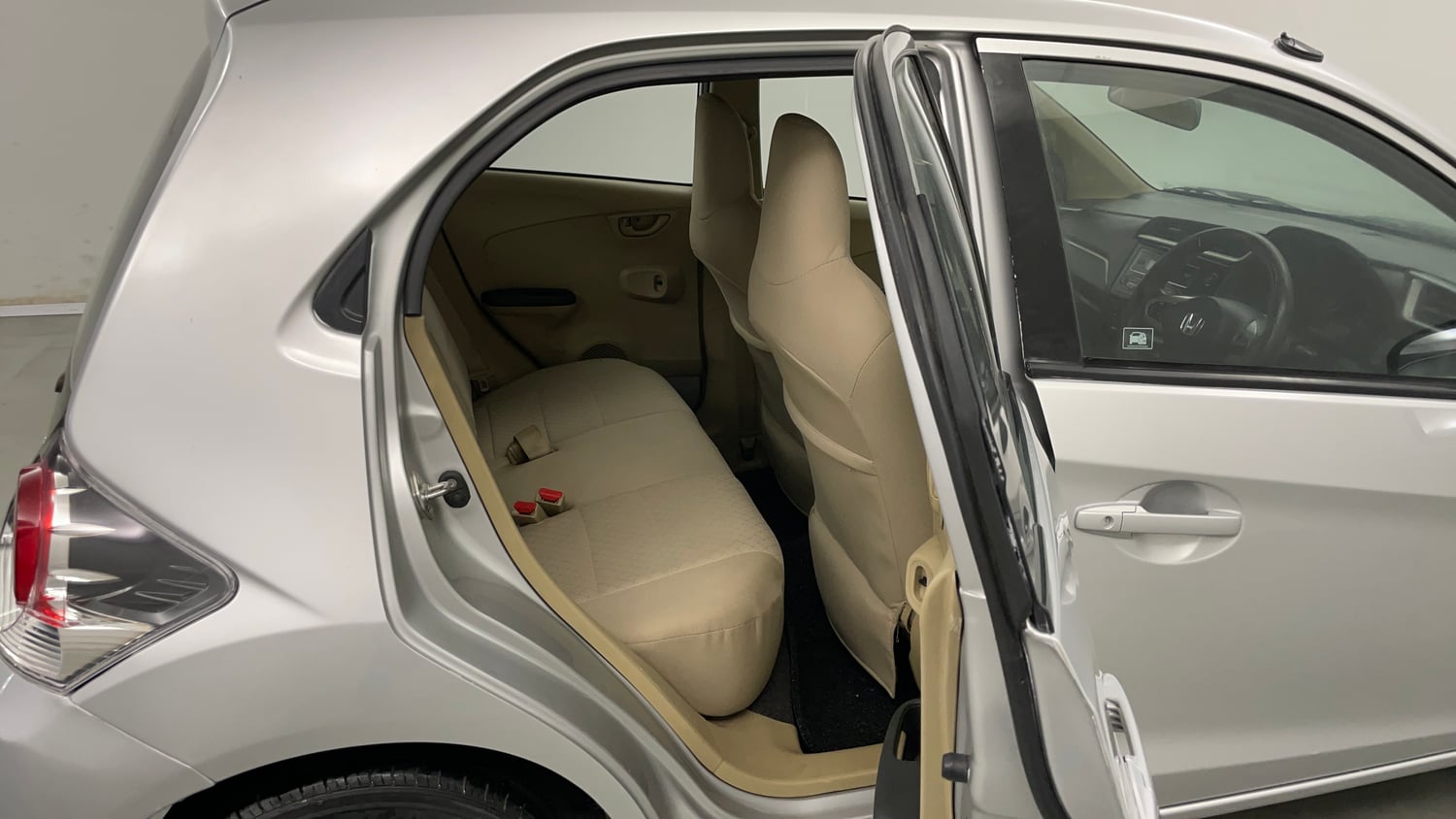 Used 2018 Honda Brio S MT Petrol Manual interior RIGHT SIDE REAR DOOR CABIN VIEW