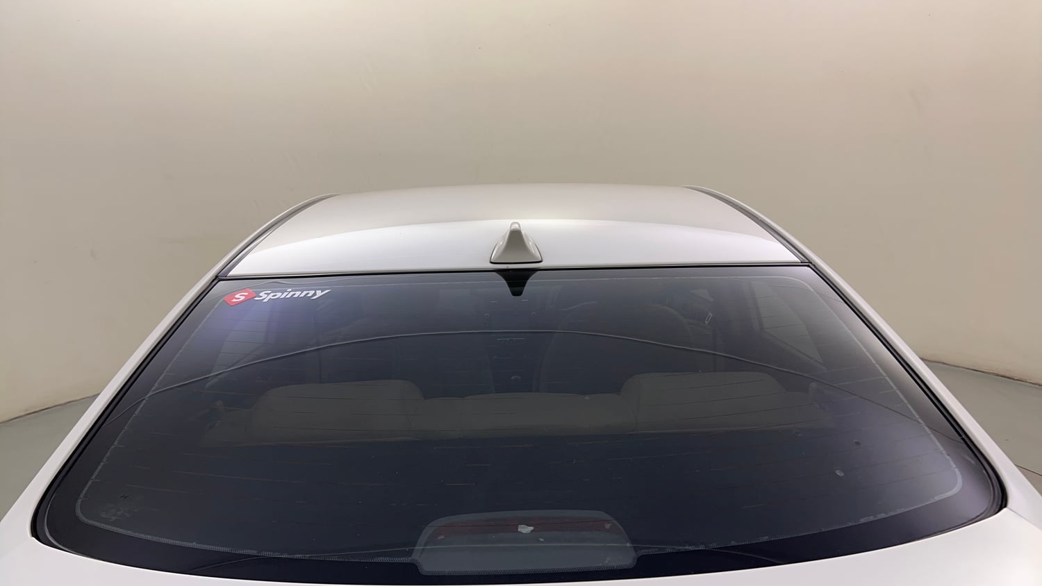 Used 2016 Hyundai Verna 1.6 VTVT SX Petrol Manual exterior BACK WINDSHIELD VIEW
