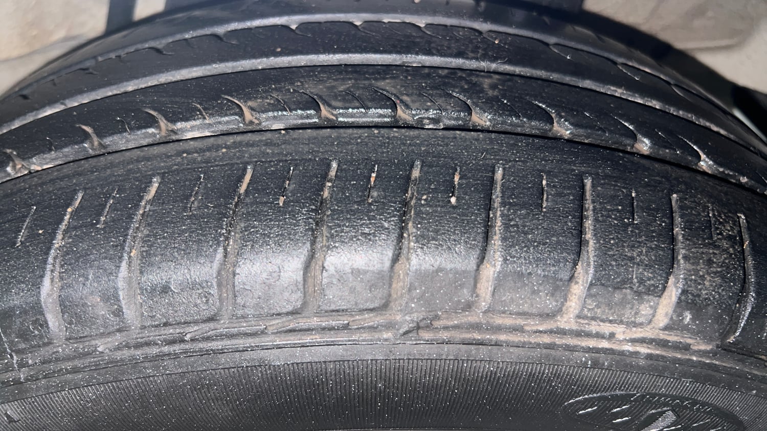 Used 2021 Honda Jazz VX CVT Petrol Automatic tyres LEFT REAR TYRE TREAD VIEW
