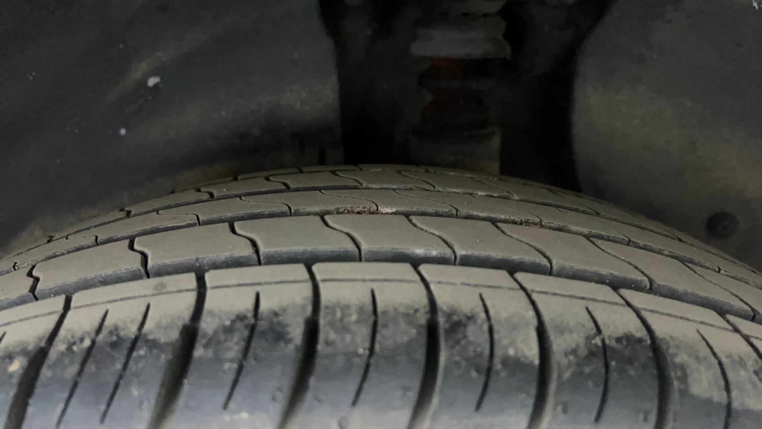 Used 2017 Hyundai Creta 1.6 SX Plus AT Petrol Petrol Automatic tyres LEFT REAR TYRE TREAD VIEW
