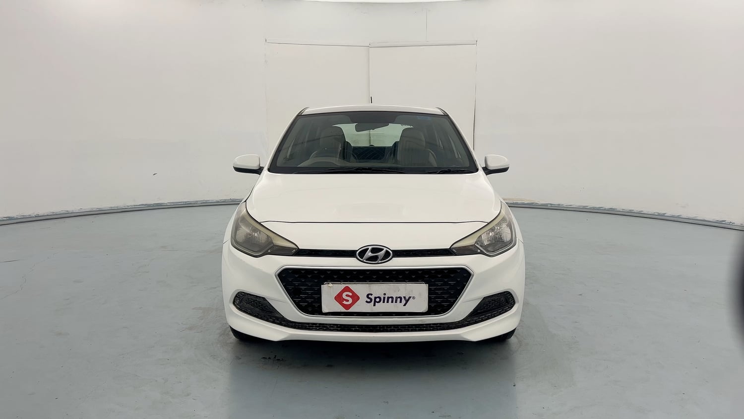 Used 2015 Hyundai Elite i20 Magna 1.2 Petrol Manual exterior FRONT VIEW