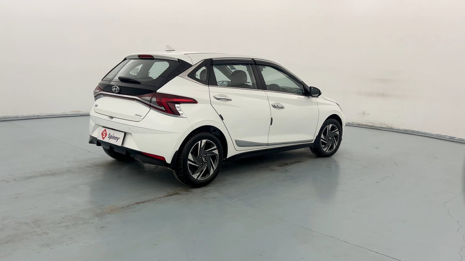 Used 2022 Hyundai i20 Asta 1.2 MT Petrol Manual exterior RIGHT REAR CORNER VIEW