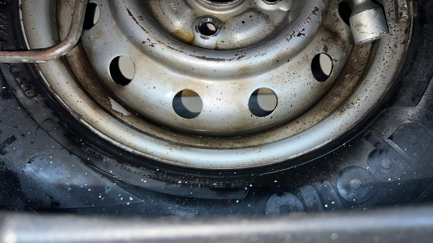 Used 2018 Maruti Suzuki Wagon R LXI CNG Cng Manual tyres SPARE TYRE VIEW