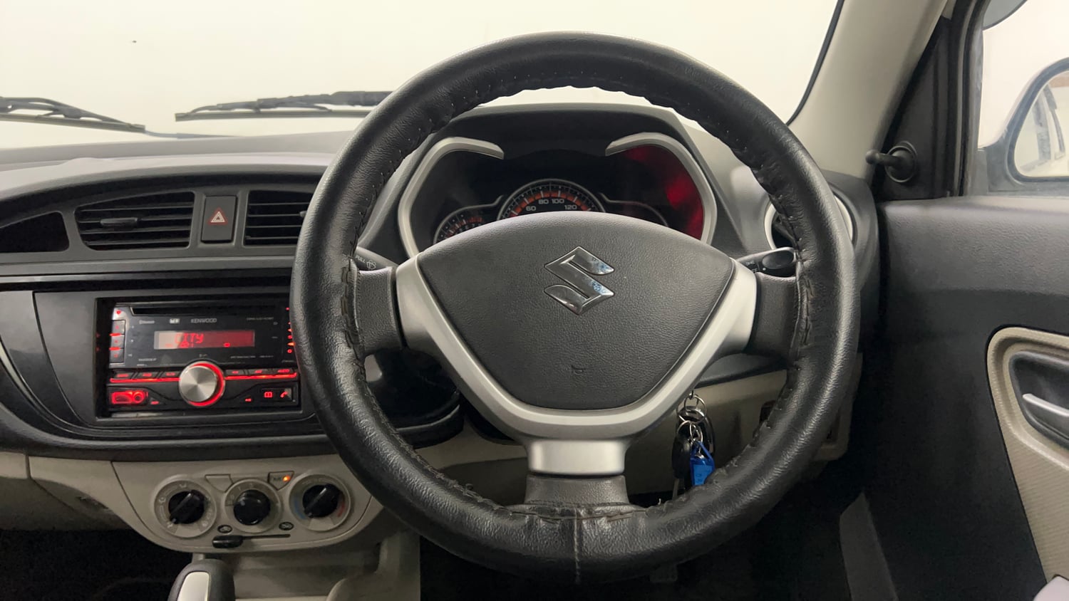 Used 2016 Maruti Suzuki Alto K10 VXi AMT Petrol Automatic interior STEERING VIEW