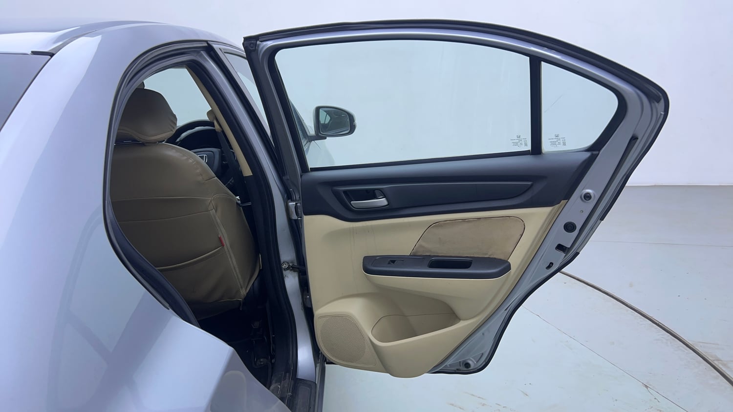 Used 2018 Honda Amaze 1.2 V CVT Petrol Petrol Automatic interior RIGHT REAR DOOR OPEN VIEW