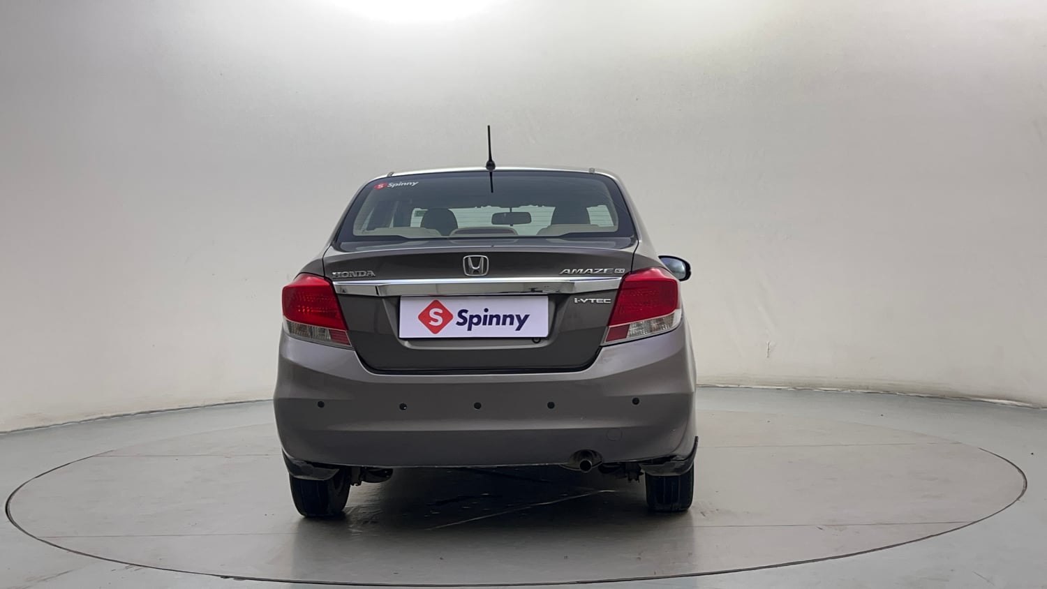 Used 2015 Honda Amaze 1.2 SX i-VTEC Petrol Manual exterior BACK VIEW